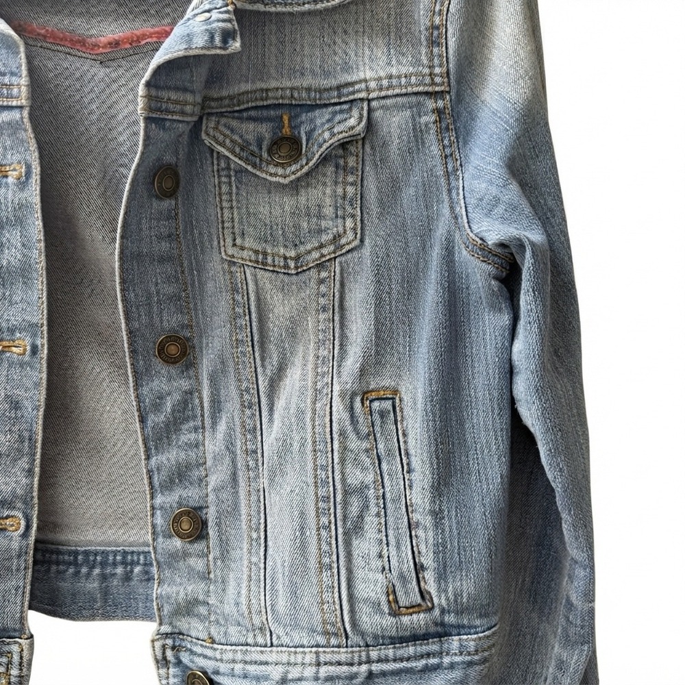 Forever 21 Womens Light Wash Denim Trucker Blue Jean Jacket Long Sleeve Small - Picture 4 of 9